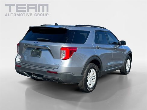 Used 2022 Ford Explorer XLT w/ Class IV Trailer Tow Package image 7