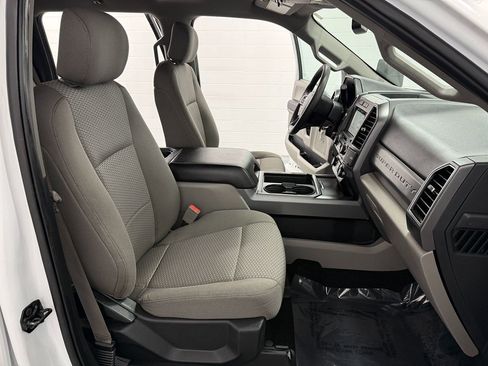 Used 2019 Ford F250 XLT w/ XLT Value Package image 14