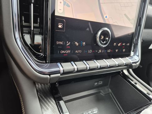 New 2026 GMC Yukon XL AT4 w/ AT4 Premium Plus Package image 28