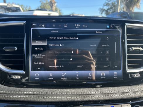 New 2026 Chrysler Pacifica Limited w/ S Appearance Package image 26