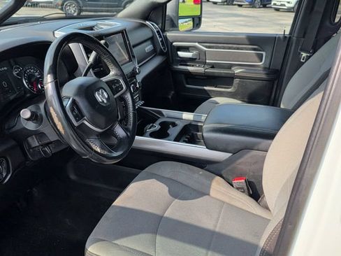 Used 2024 RAM 2500 Big Horn w/ Off Road Package AWD/4WD image 22