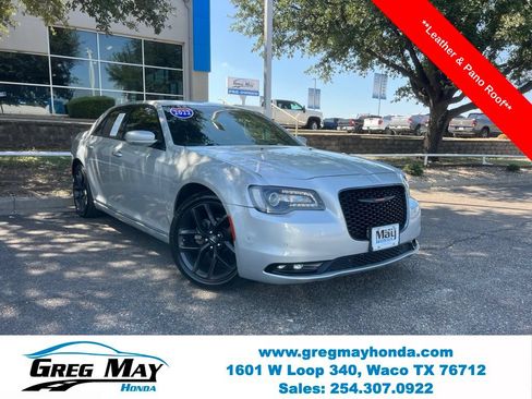 Used 2022 Chrysler 300 S RWD image 1