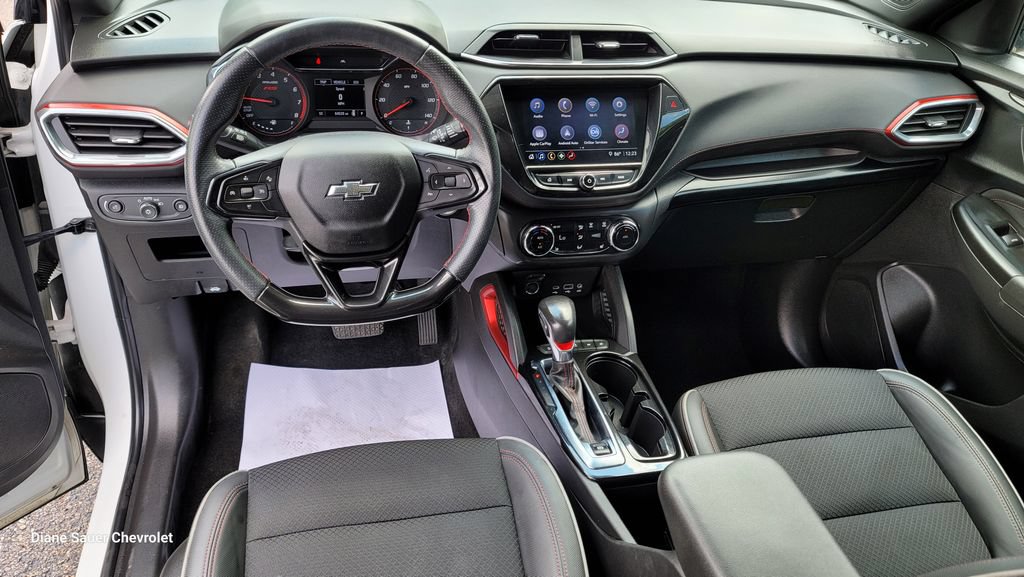 Used 2021 Chevrolet TrailBlazer RS w/ Convenience Package FWD image 24