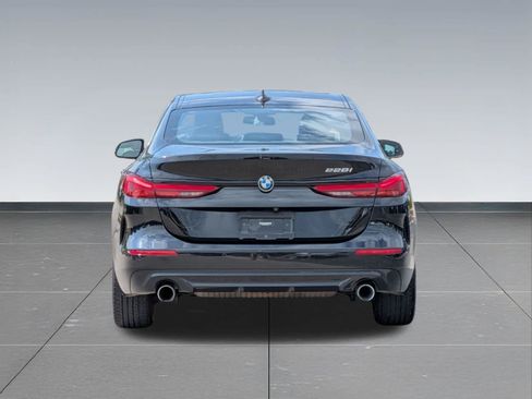 Used 2022 BMW 228i Gran Coupe FWD image 4
