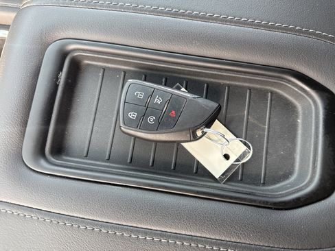 Used 2023 Chevrolet Tahoe LS image 28