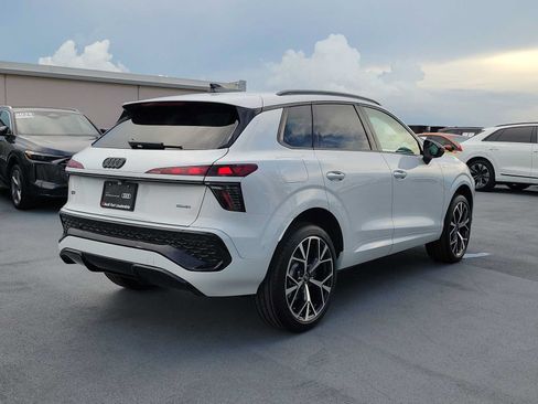 Certified 2026 Audi Q3 quattro 2.0T AWD/4WD image 6