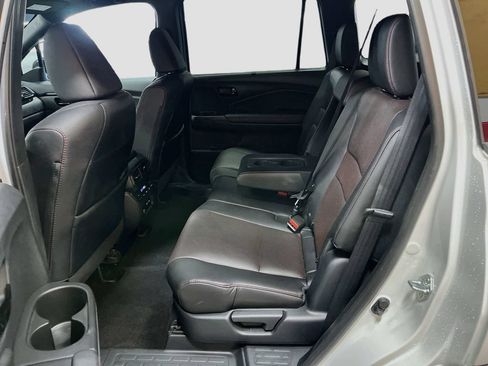 Used 2025 Honda Passport Black Edition image 26