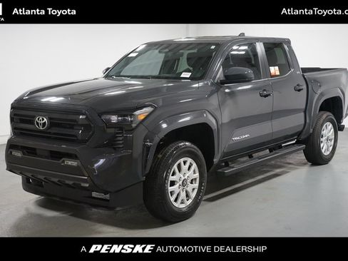 Certified 2024 Toyota Tacoma SR5 image 1