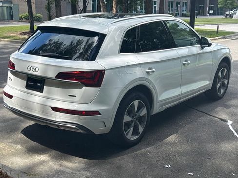 Used 2023 Audi Q5 2.0T Premium Plus w/ Premium Plus Package AWD/4WD image 7