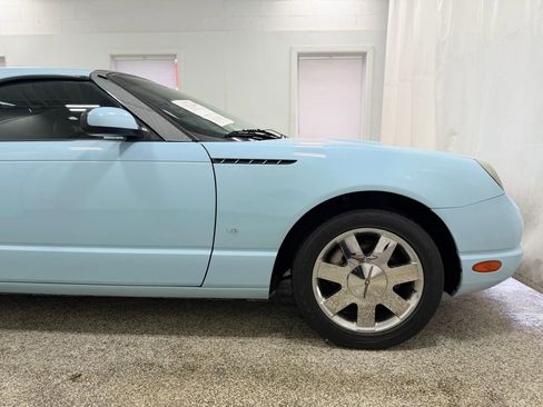 Used 2003 Ford Thunderbird RWD image 8