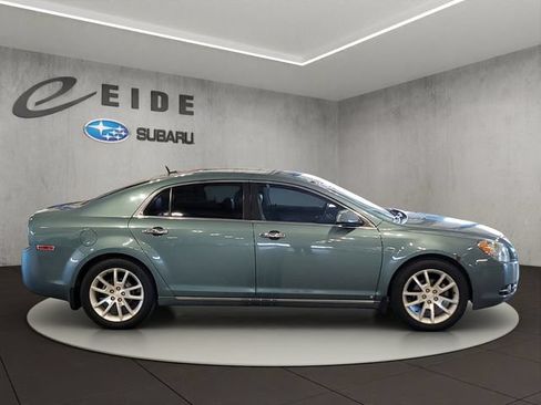 Used 2009 Chevrolet Malibu LTZ FWD image 12