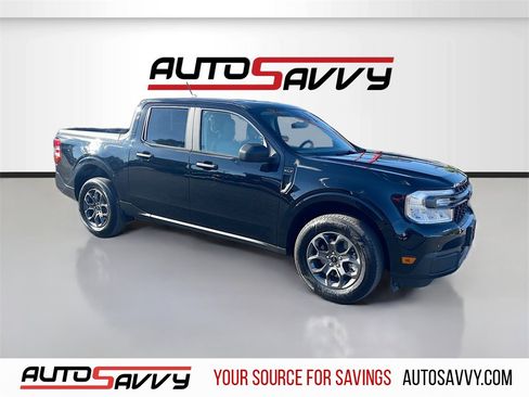 Used 2024 Ford Maverick XLT image 1