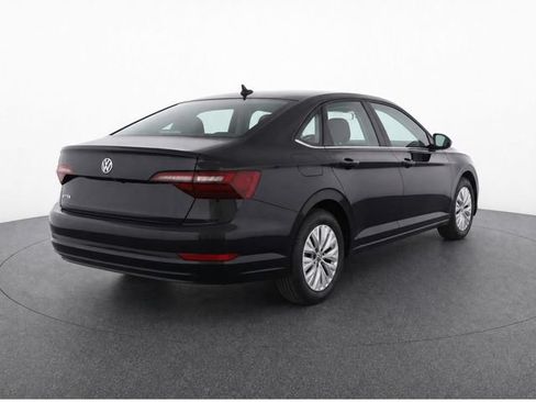 Used 2019 Volkswagen Jetta S w/ Driver Assistance Package FWD image 8