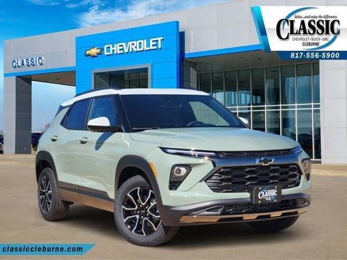 New 2026 Chevrolet TrailBlazer ACTIV w/ Convenience Package AWD/4WD image 1