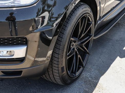 Used 2016 Land Rover Range Rover Sport HSE AWD/4WD image 4