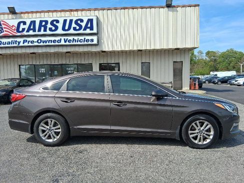 Used 2015 Hyundai Sonata SE w/ Option Group 09 image 13