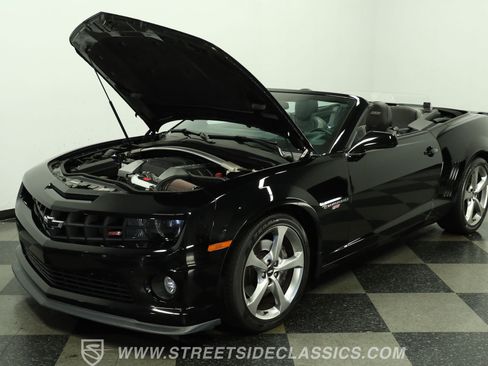 Used 2013 Chevrolet Camaro SS w/ RS Package RWD image 30
