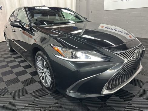 Used 2020 Lexus ES 350 w/ Premium Package FWD image 2
