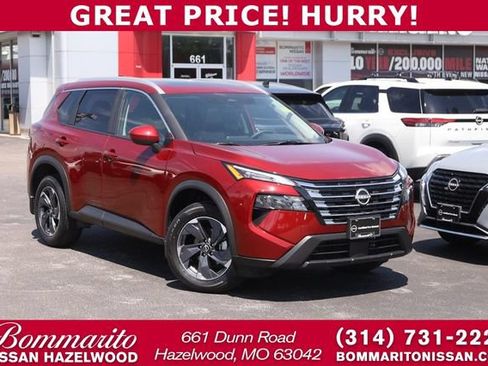 Certified 2025 Nissan Rogue SV w/ SV Premium Package FWD image 1
