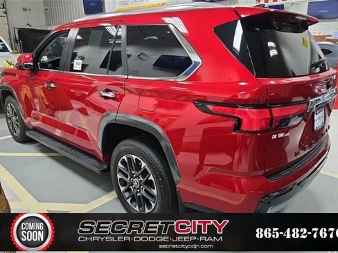 Used 2024 Toyota Sequoia Limited image 2