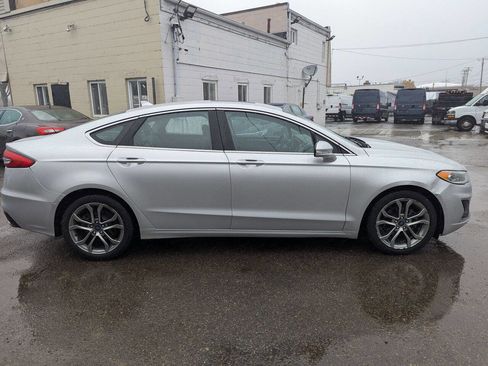 Used 2019 Ford Fusion SEL image 8