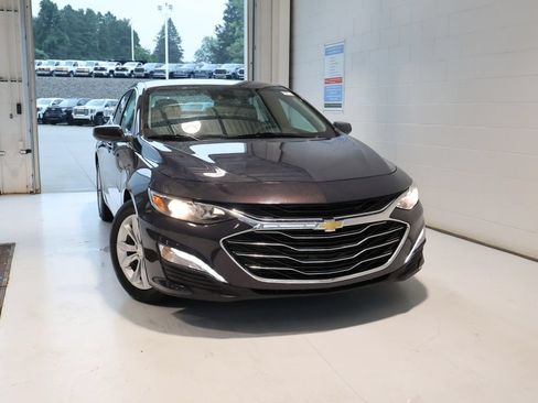 Certified 2025 Chevrolet Malibu LT FWD image 35