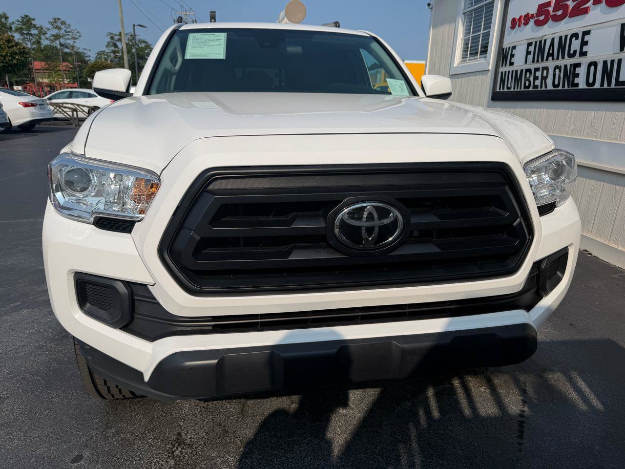 Used 2023 Toyota Tacoma SR w/ SR Convenience Package RWD image 3