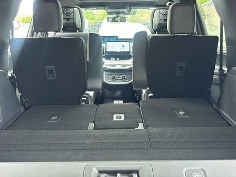 New 2026 Ford Expedition Platinum AWD/4WD image 32