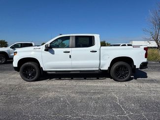 New 2026 Chevrolet Silverado 1500 Custom Trail Boss w/ Turbomax Blackout Package video 2