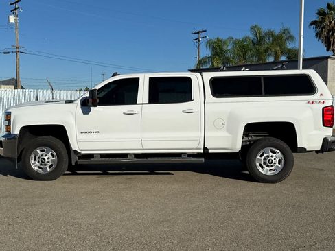 Used 2017 Chevrolet Silverado 2500 LT w/ LT Convenience Package AWD/4WD image 2