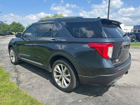 Used 2022 Ford Explorer Platinum w/ Technology Package AWD/4WD image 15