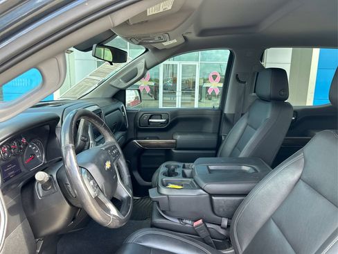Used 2019 Chevrolet Silverado 1500 LT w/ Texas Edition RWD image 9