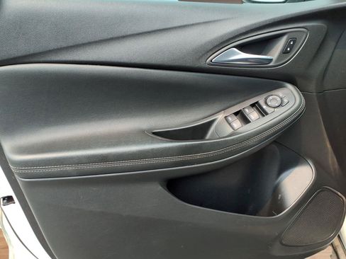 Used 2022 Buick Encore GX Preferred FWD image 18