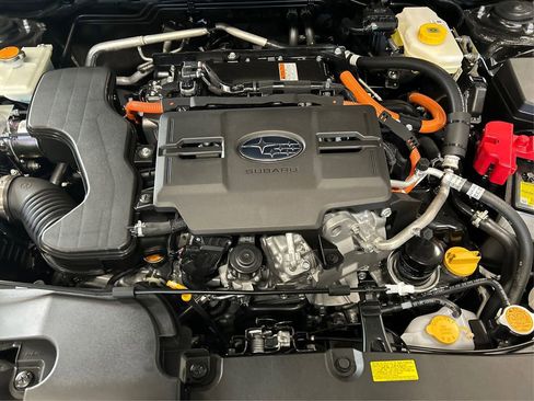 New 2026 Subaru Crosstrek 2.5i Limited w/ Crosstrek Mirror Package AWD/4WD image 12
