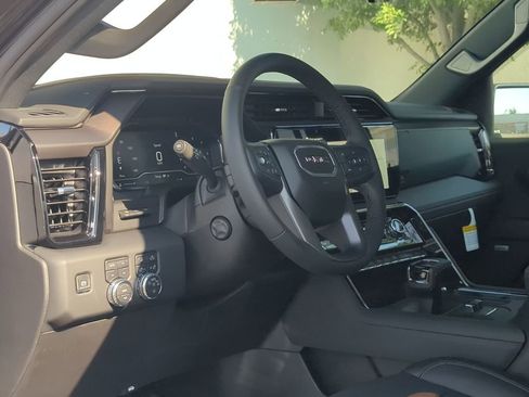 New 2025 GMC Sierra 1500 AT4 w/ AT4 Premium Package image 2