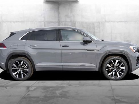 New 2026 Volkswagen Atlas Cross Sport SEL Premium R-Line image 5