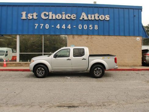 Used 2016 Nissan Frontier Desert Runner RWD image 7