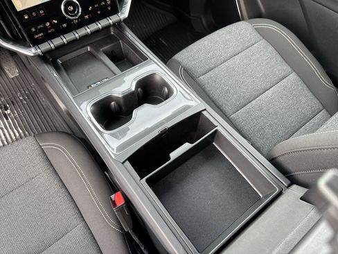 New 2025 GMC Acadia Elevation w/ LPO, Floor Liner Package image 37