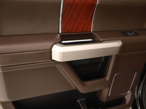 Used 2022 Ford F350 King Ranch w/ King Ranch Ultimate Package image 18