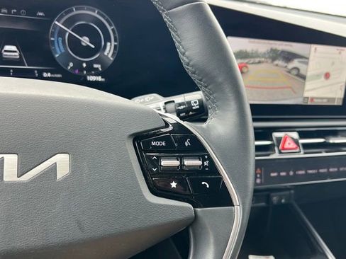 Certified 2023 Kia Niro Wind w/ Wind Preserve Package image 21