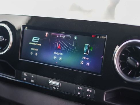 New 2024 Mercedes-Benz eSprinter 170 Cargo image 17