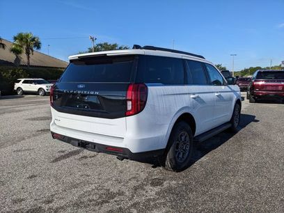 Used 2025 Ford Expedition Active
