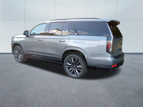 Used 2022 Cadillac Escalade Sport w/ Touring Package image 3