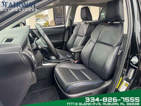 Used 2018 Toyota Corolla XSE image 10