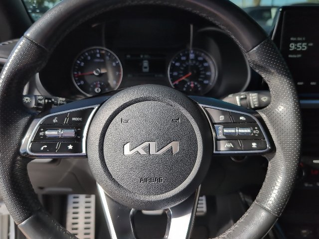 Used 2023 Kia Forte GT-Line w/ GT-Line Technology Package FWD image 11