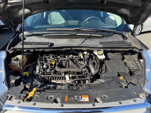 Used 2019 Ford Escape SE image 22