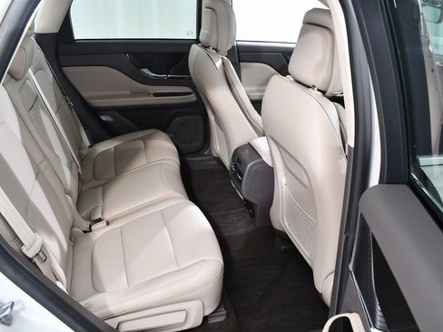 Used 2022 Lincoln Corsair Grand Touring w/ Elements Technology Bundle image 19