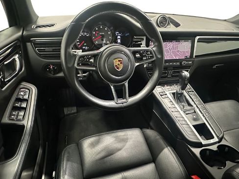 Used 2019 Porsche Macan S image 18