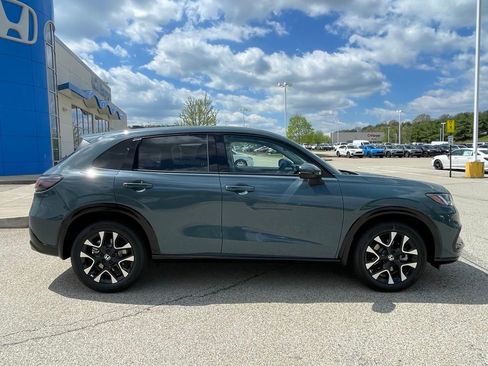 New 2026 Honda HR-V EX-L image 2