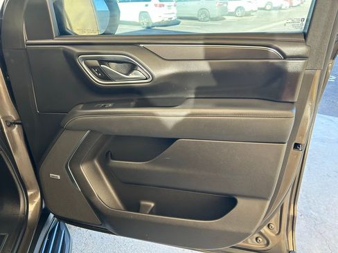 Used 2021 GMC Yukon XL AT4 image 18